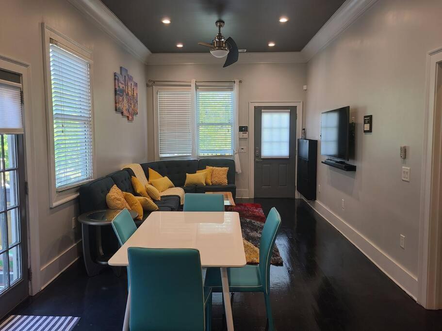 West End Modern 3 Bedroom Holiday home Atlanta