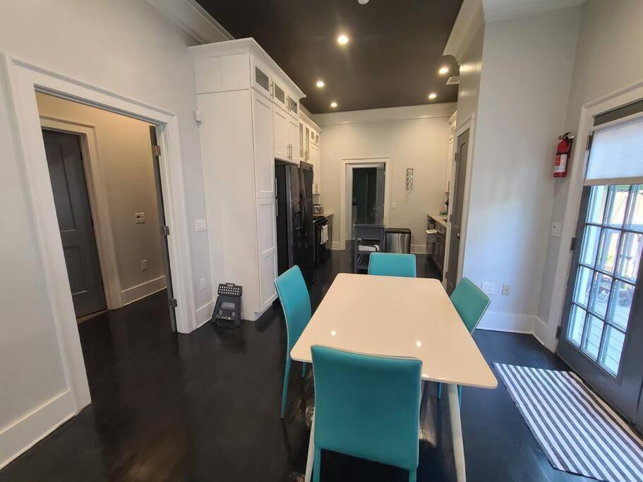 West End Modern 3 Bedroom