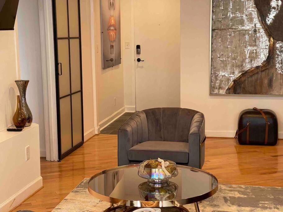 Cozy Penthouse Atlanta,ga Apartment *