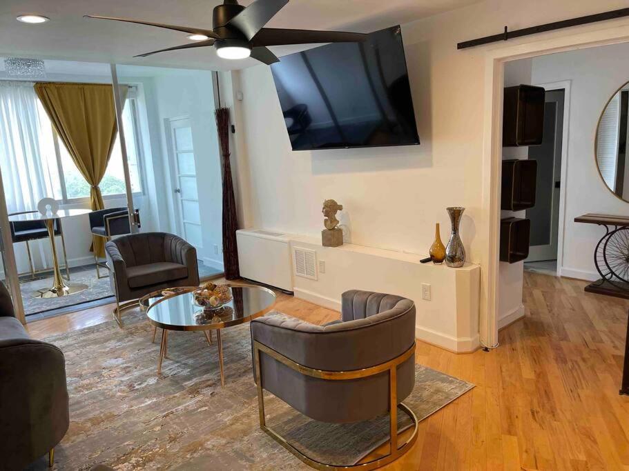 Cozy Penthouse Atlanta,ga
