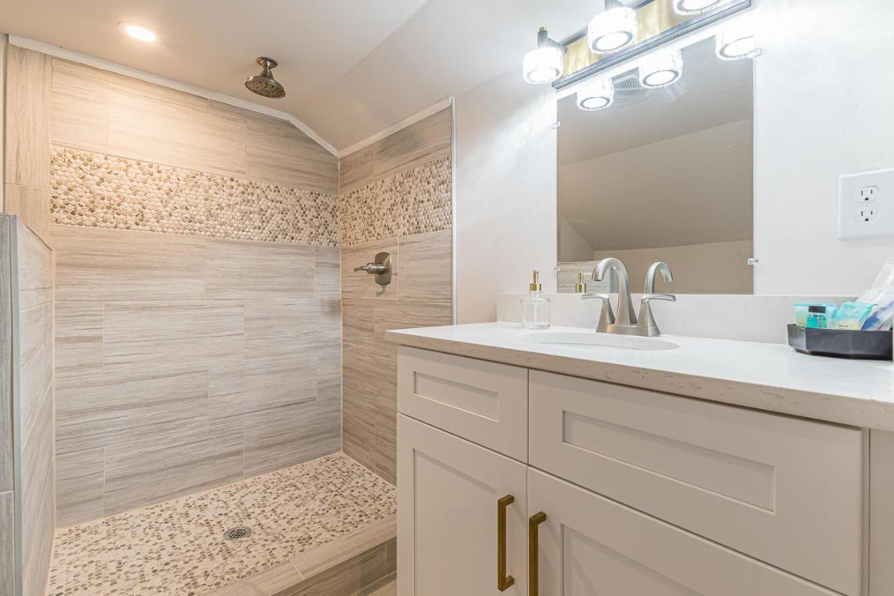 Downtown - Prime Location And Charm Holiday home