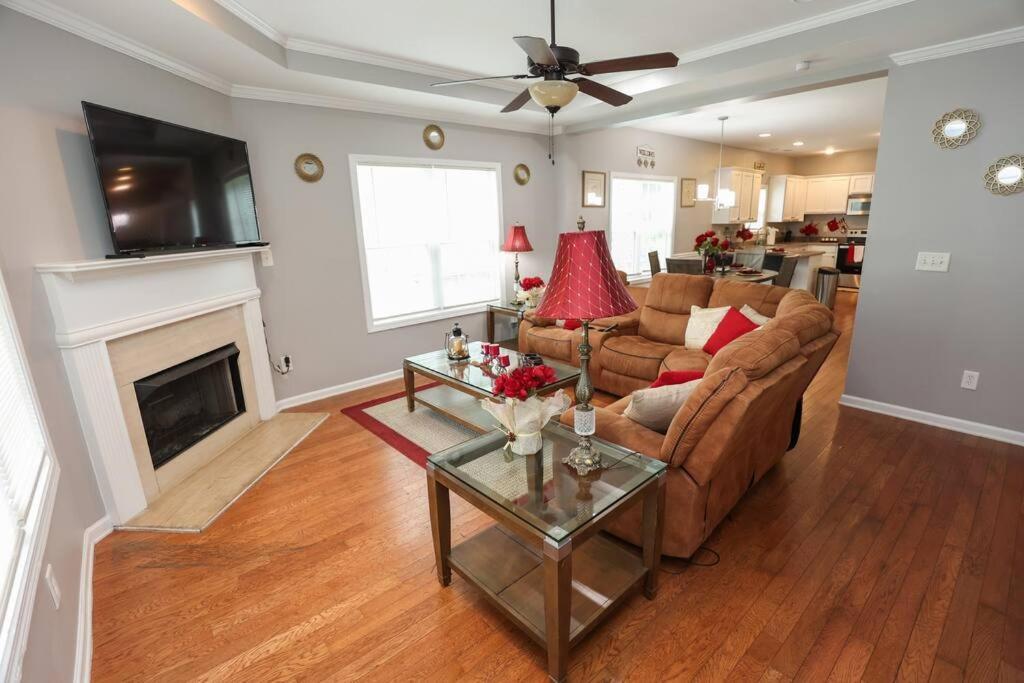 Holiday home Mbz Stadium*modern House*king Bed*wi-fi*smart Tv *