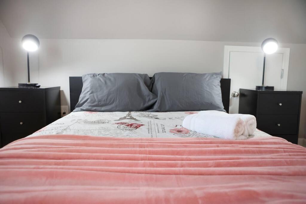 Mbz Stadium*modern House*king Bed*wi-fi*smart Tv Holiday home *