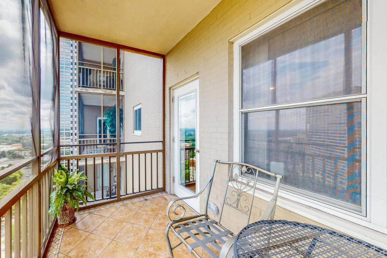 Apartment Peachtree Towers *