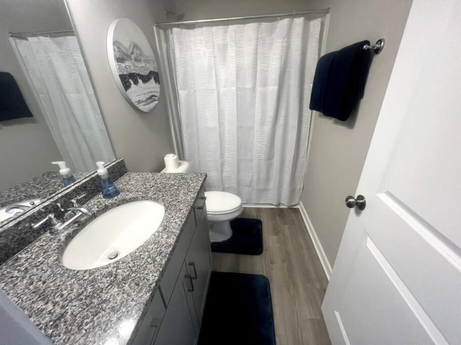 Apartment Brand New Mins To Airport Atlanta