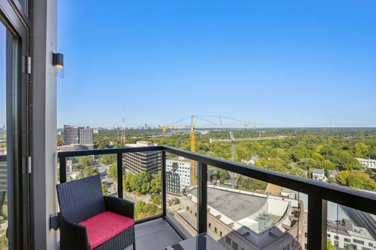 Luxury Midtown Penthouse Apartment