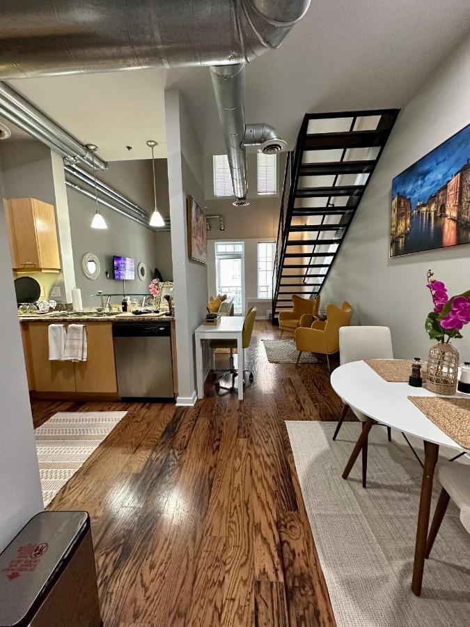 Rare Atl Luxurious Loft W Patio View *