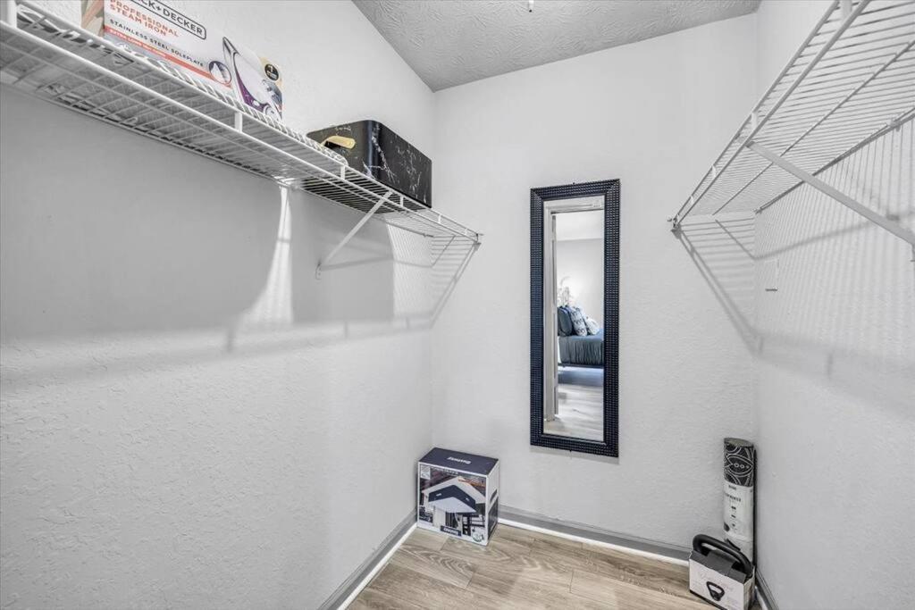 King Bedroom 5mins Truist Park Battery Roxy Atl Apartment *