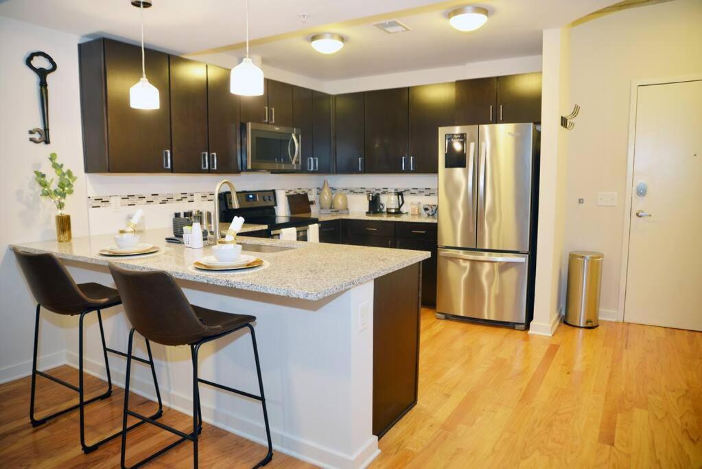 Apartment Luxury Midtown Skykine View