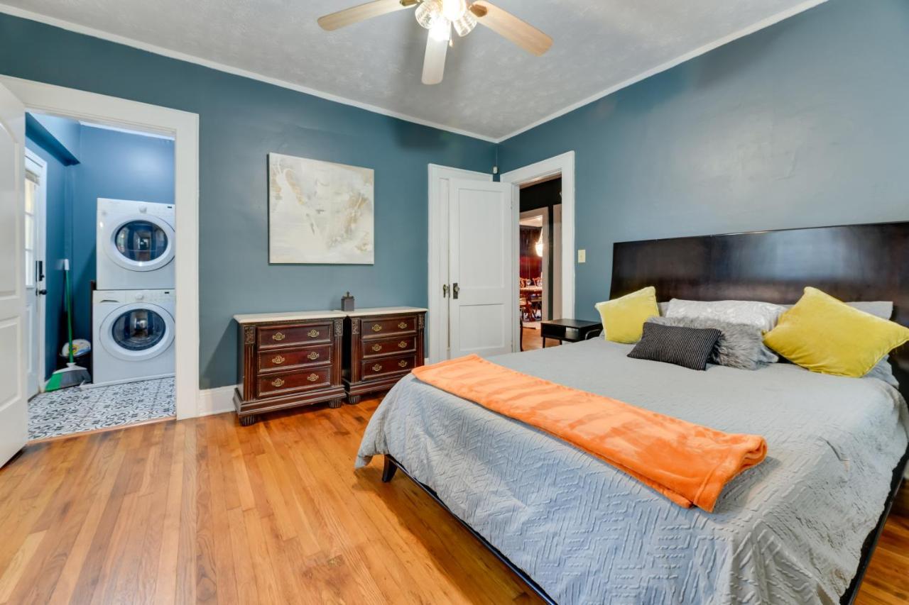 Holiday home With Deck 6 Mi To Downtown!