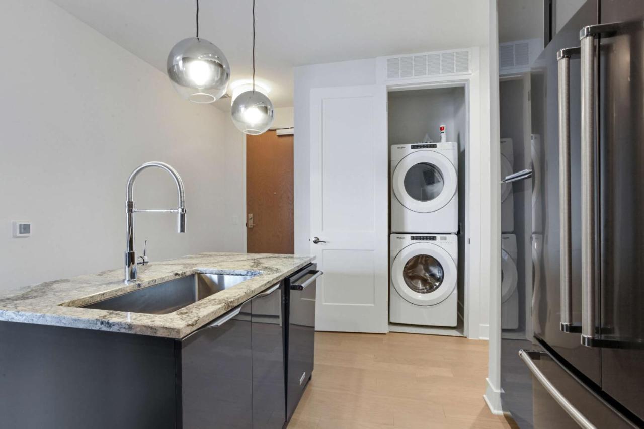 Midtown Luxury *