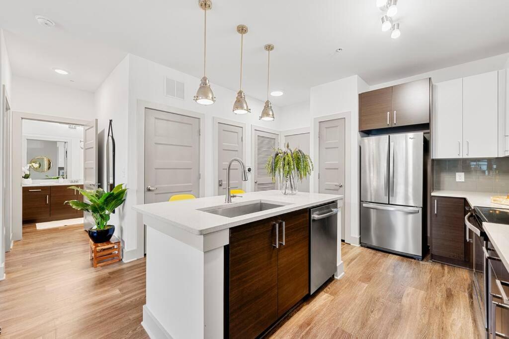 New!!! Walk To The Braves Stadium 2 Bedroom Atlanta