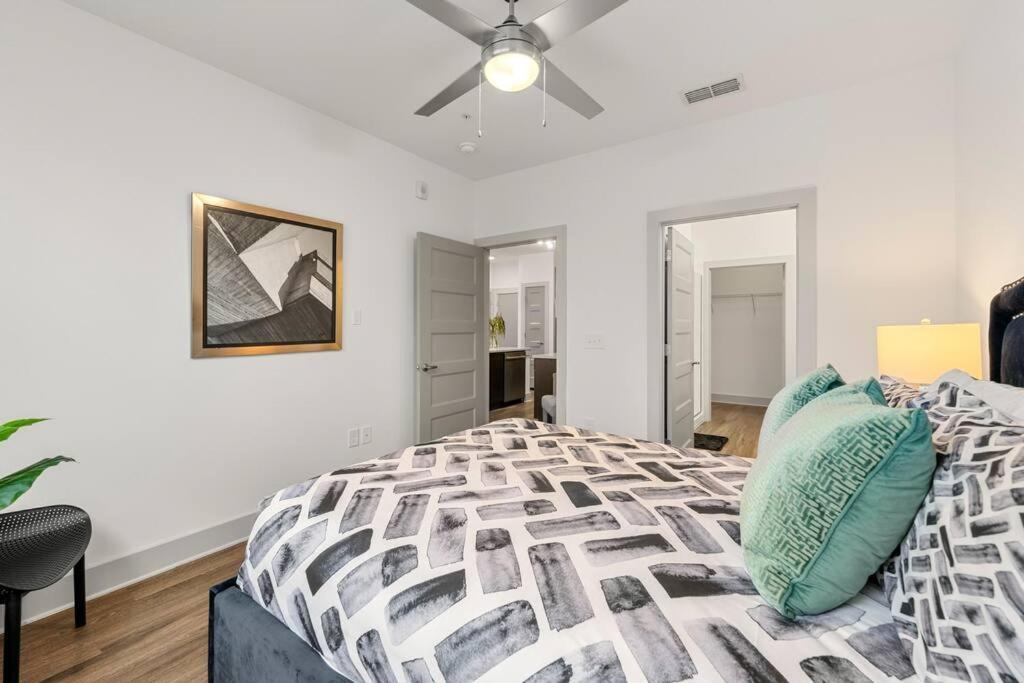 New!!! Walk To The Braves Stadium 2 Bedroom Apartment Atlanta