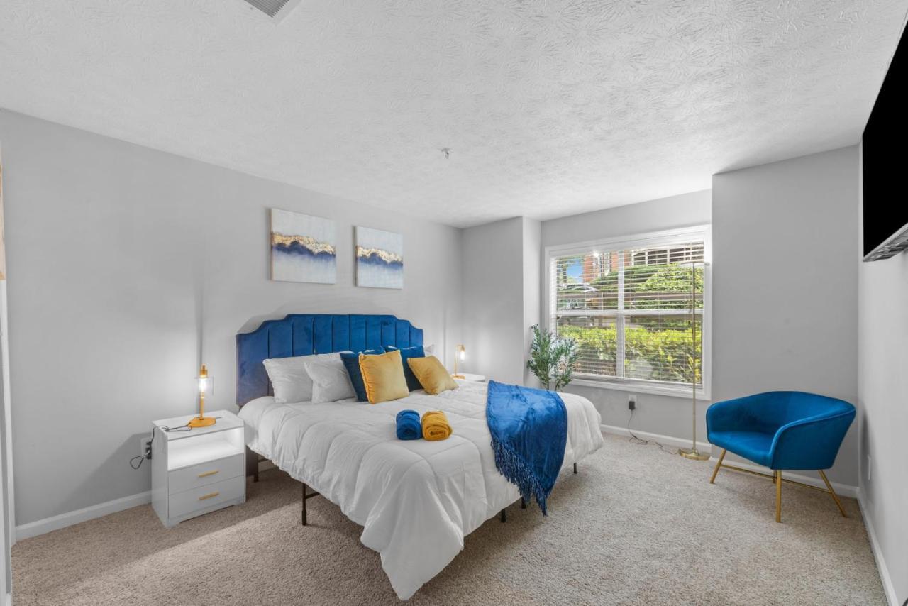 Modern Sapphire Sanctuary Near Braves Stadium * Atlanta