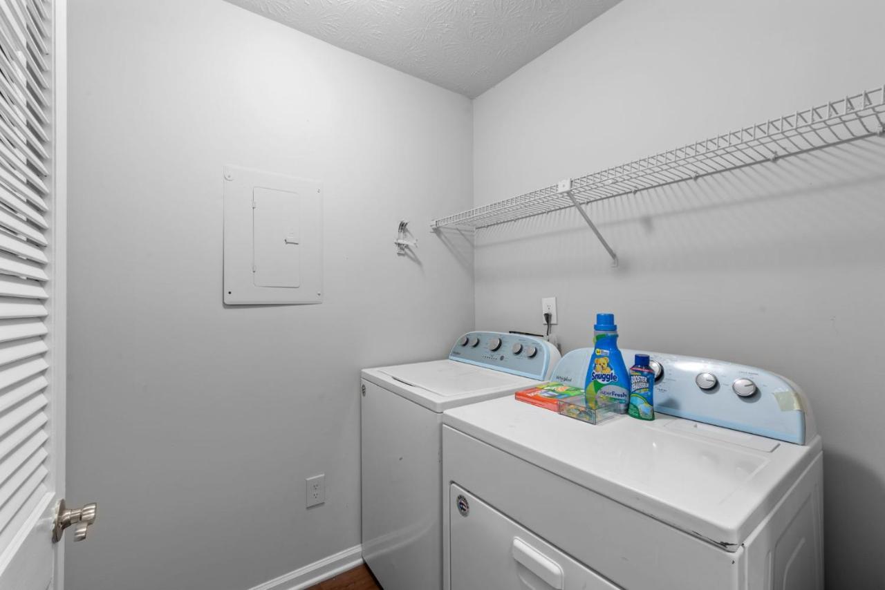 Apartment Modern Sapphire Sanctuary Near Braves Stadium Atlanta