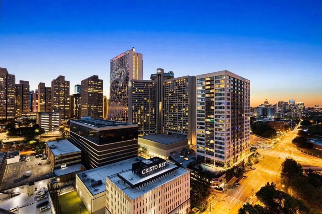 1909-high Flr-300 Mb-1 Free Park-2 Bd King & Queen Apartment Atlanta