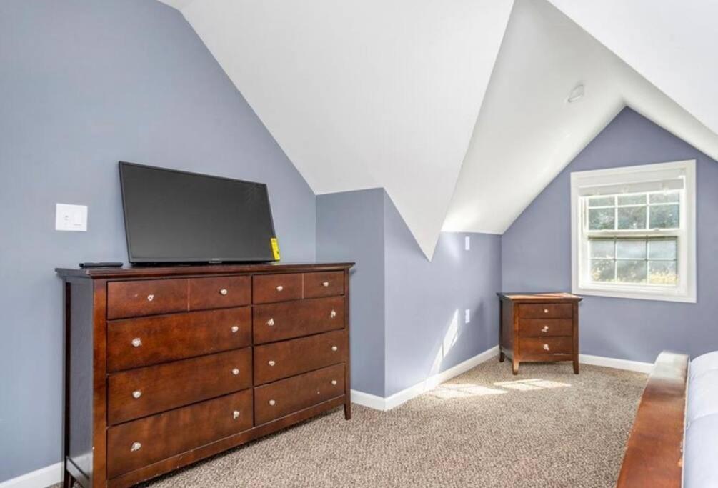 Holiday home Modern 3bd W/private Hottub *