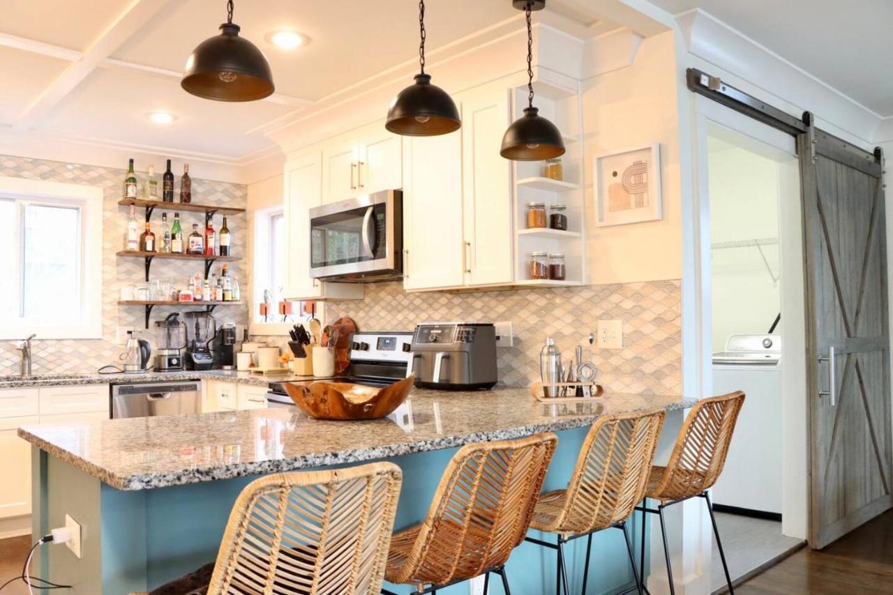 The Monopoly House - Your Ideal Retreat In The Heart Of *