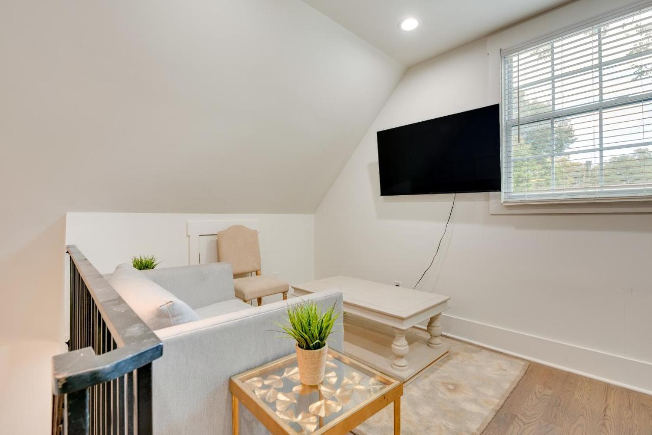 Holiday home Family With Backyard About 2 Mi To Downtown *