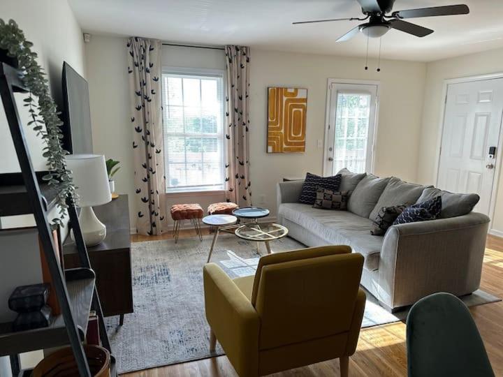 Vine - Duplex - 3 Mins From Gwcc & Mercedes- Benz Stadium Apartment