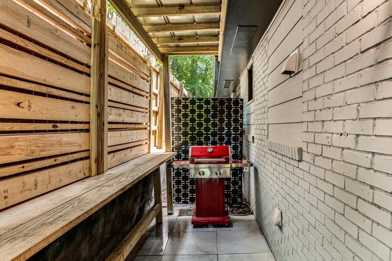Pine - Luxe Near Everything Hot Tub Patio Holiday home Atlanta