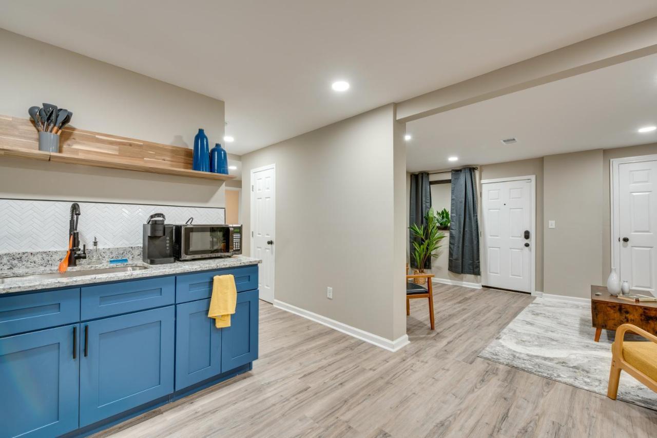 Apartment With Grill 7 Mi To Downtown! *