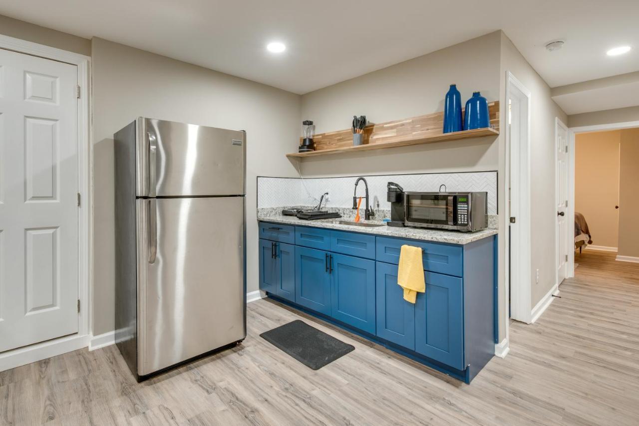 Apartment With Grill 7 Mi To Downtown! *
