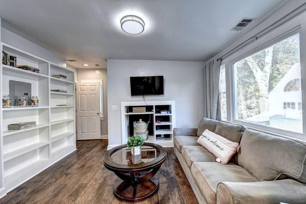 Centrally Located Lux - Sleeps 14 * Atlanta