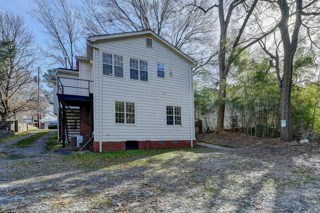 Gorgeous 5-bedroom In Midtown- Sleeps 15 Holiday home *