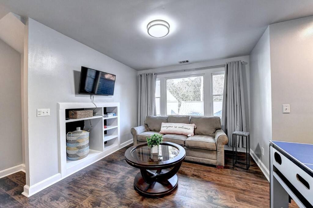 Centrally Located Lux - Sleeps 14 * Atlanta
