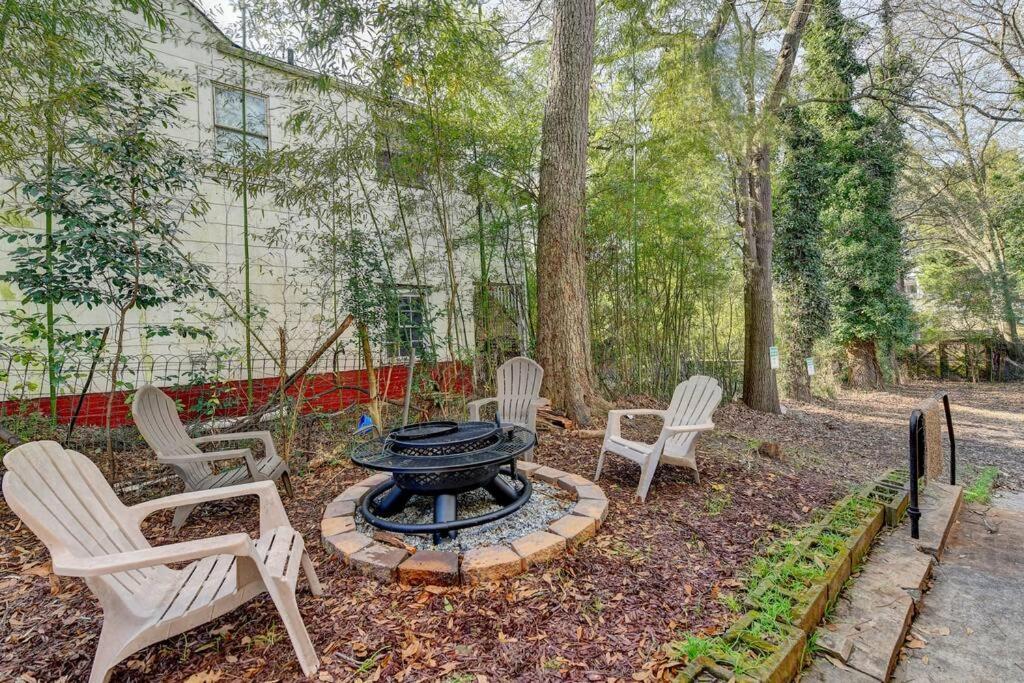 Gorgeous 5-bedroom In Midtown- Sleeps 15 Holiday home *