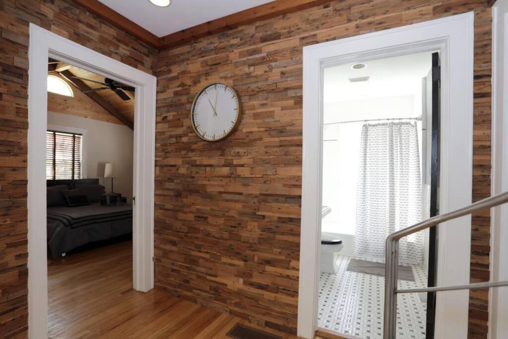 Gem In Midtown 4bedroom Home-11
