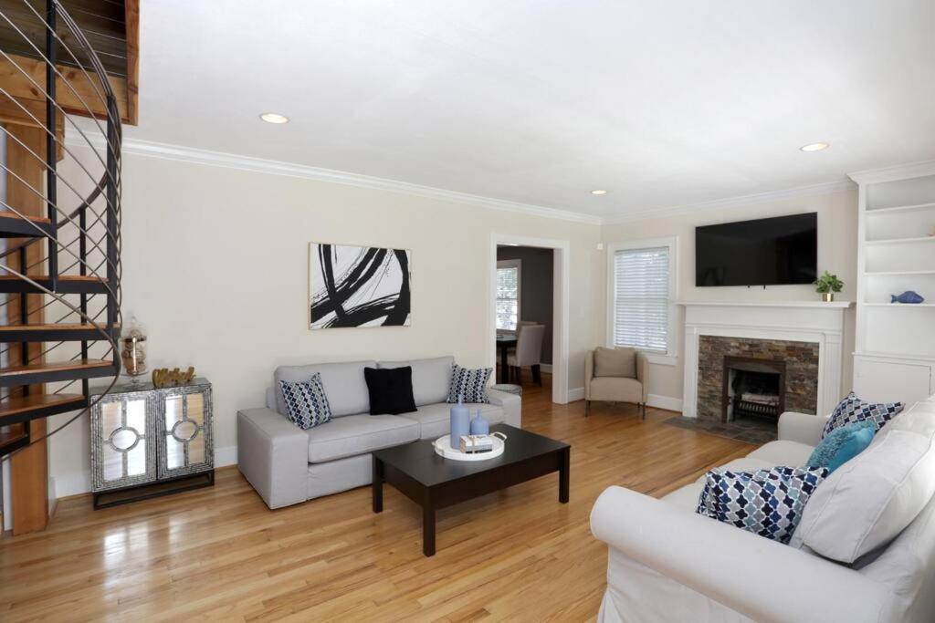 Gem In Midtown 4bedroom Home-11 *