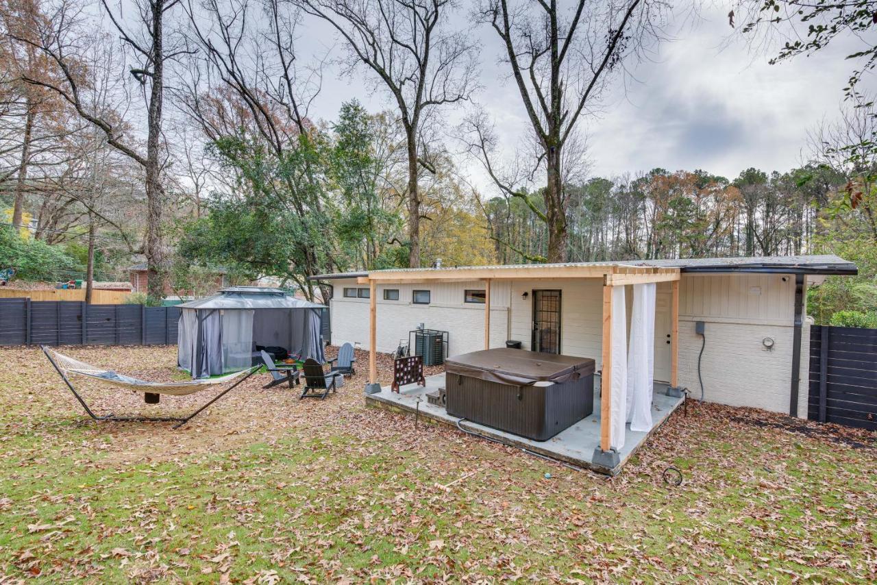 Modern Retreat Private Hot Tub And Yard! *