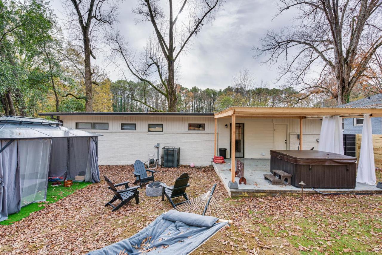 Modern Retreat Private Hot Tub And Yard! * Atlanta