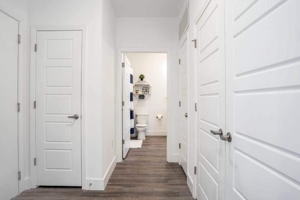 Apartment Swanky *