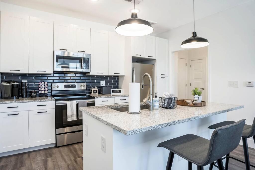 Apartment Swanky *