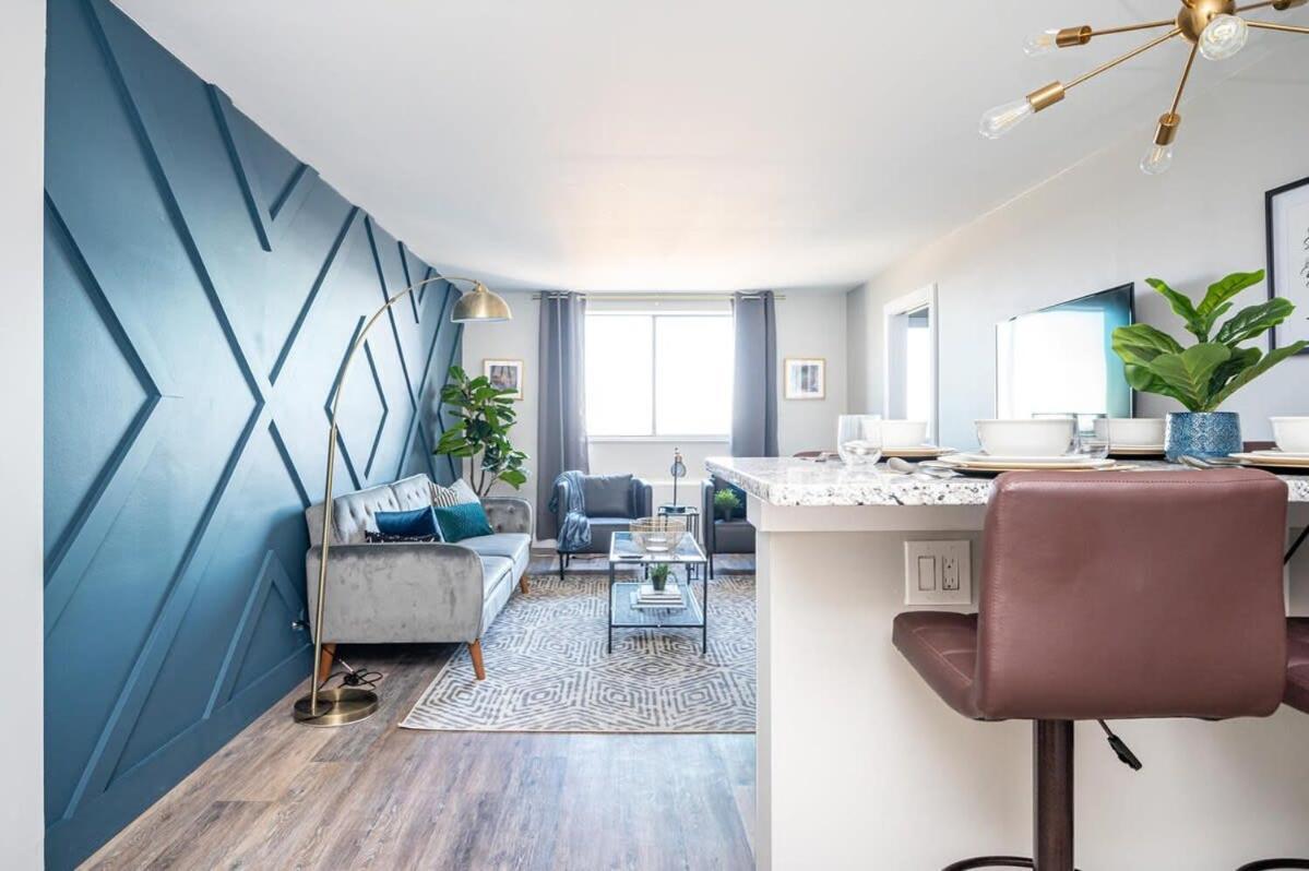 Downtown! High Rise! Onsite Parking Lm1903 * Atlanta