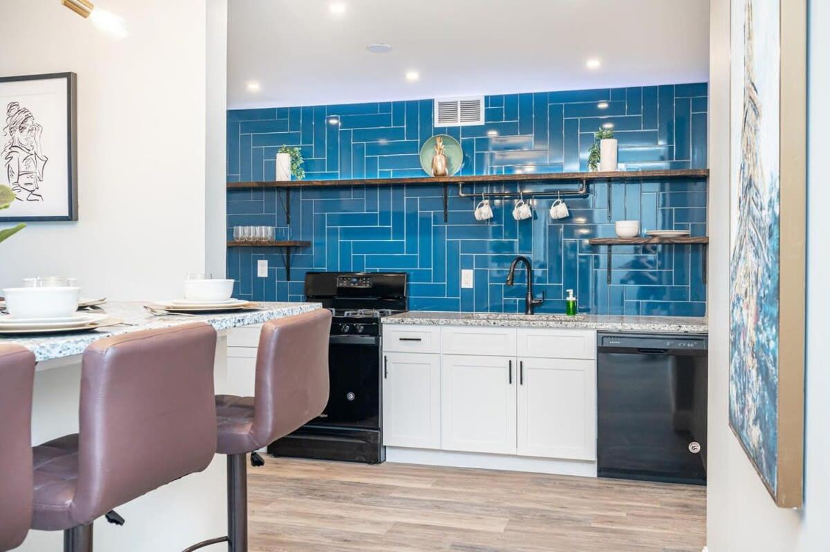 Downtown! High Rise! Onsite Parking Lm1903 * Atlanta