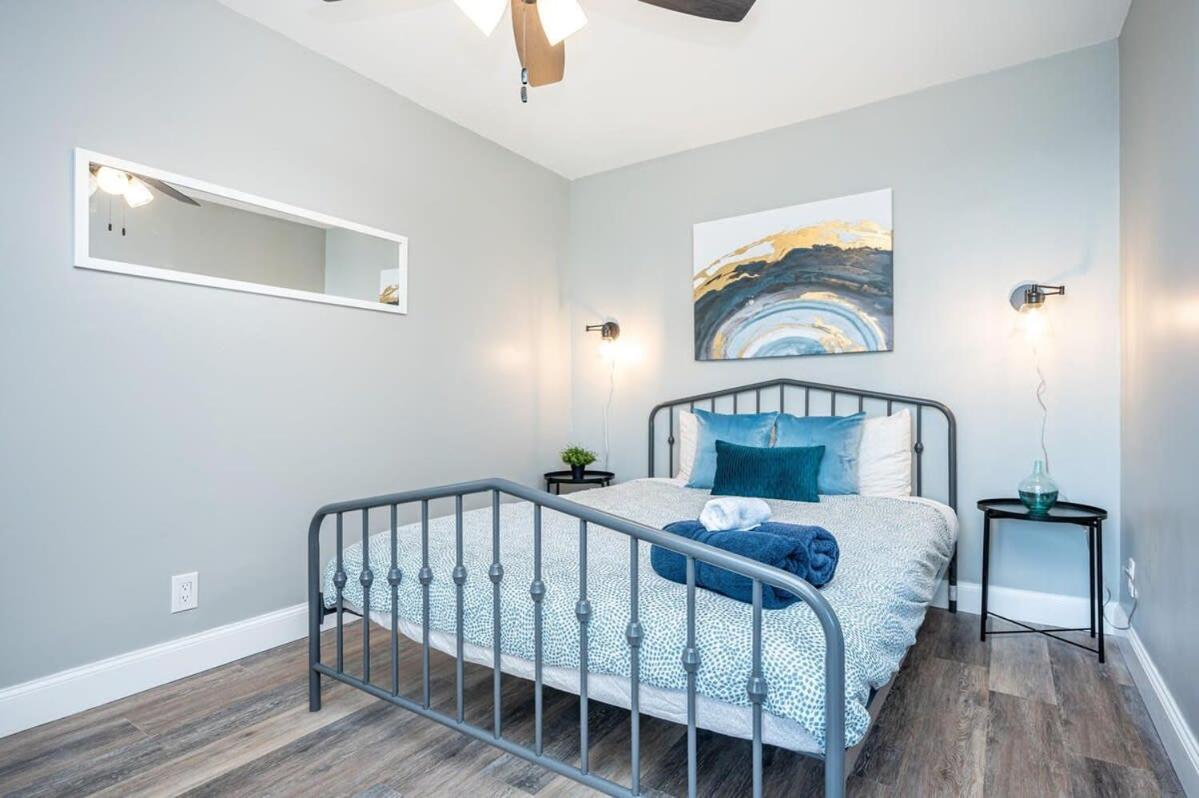 Downtown! High Rise! Onsite Parking Lm1903