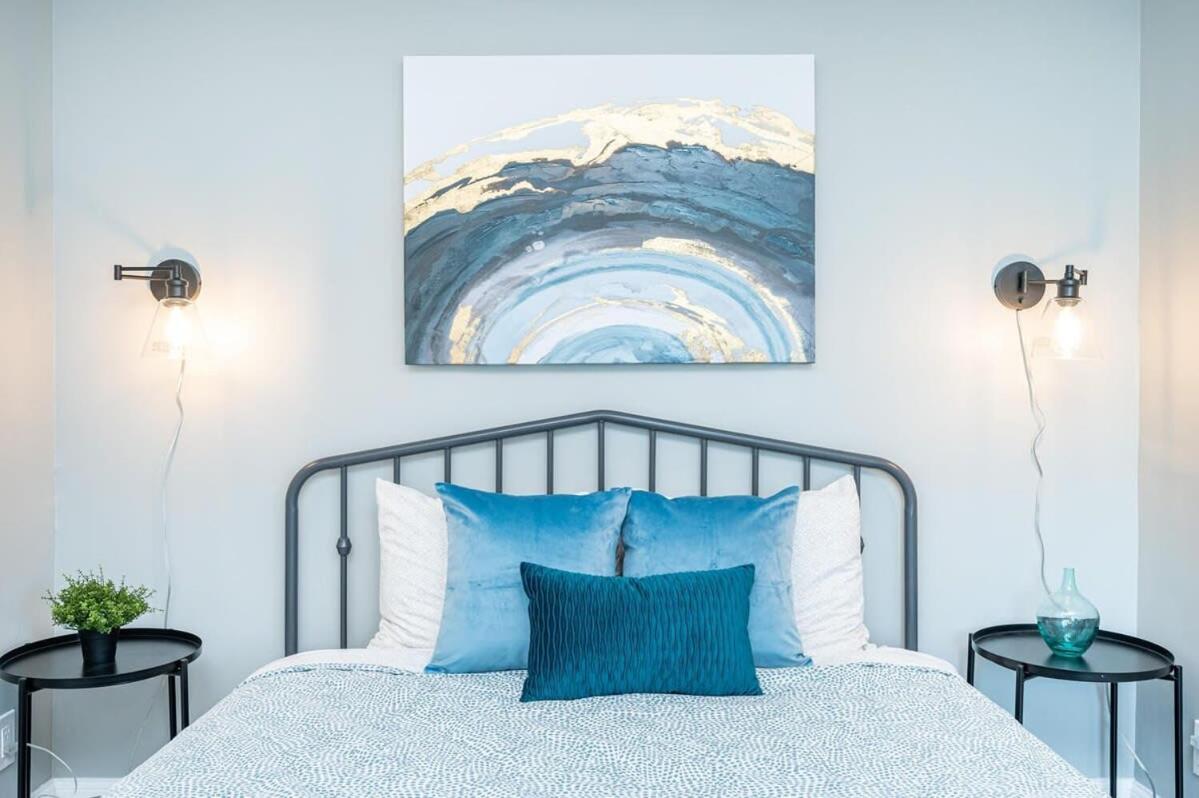 Downtown! High Rise! Onsite Parking Lm1903 Holiday home *