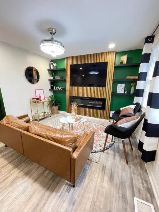 Holiday home Cozy 15 Min From Airport And Downtown *