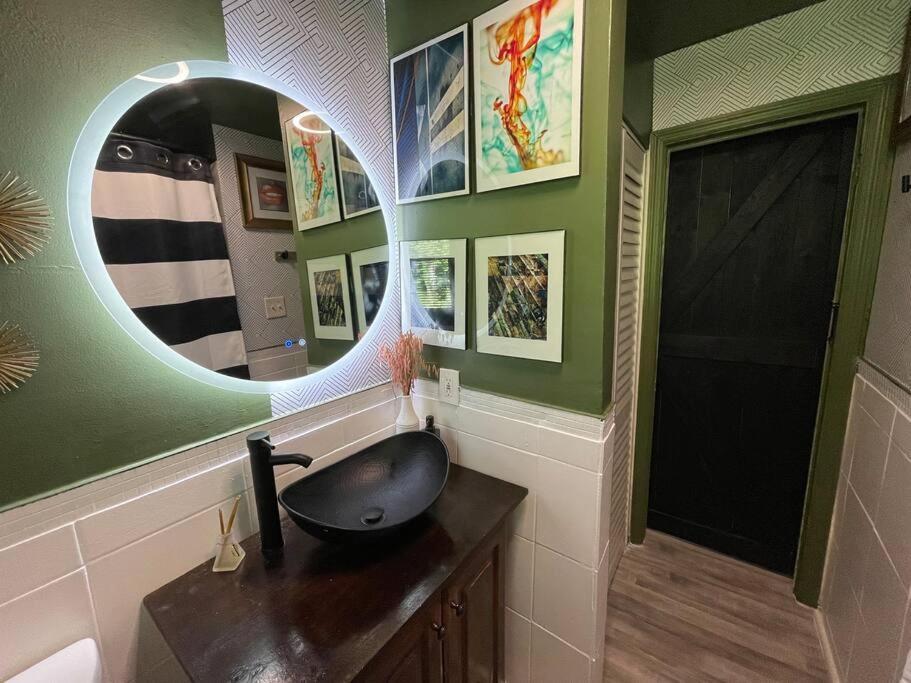 Cozy 15 Min From Airport And Downtown *