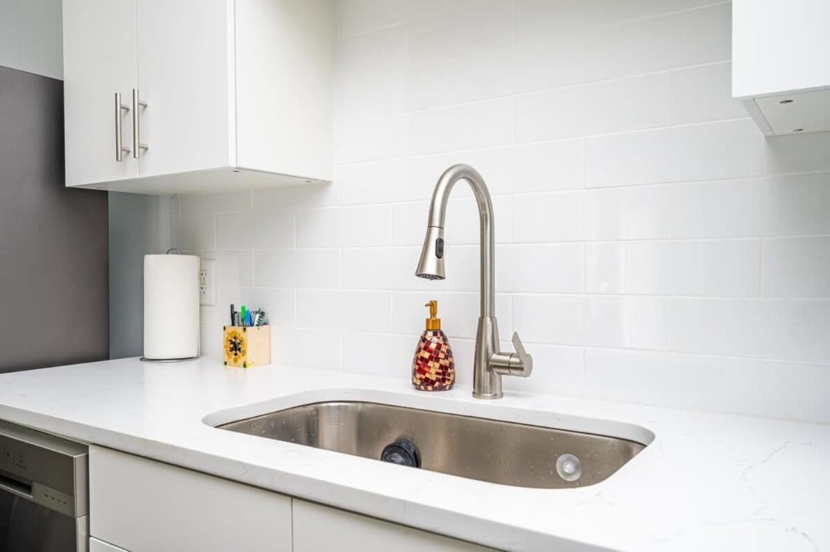 Brand-new Parkview With Balcony In Old Fourth Ward 542blvd * Atlanta