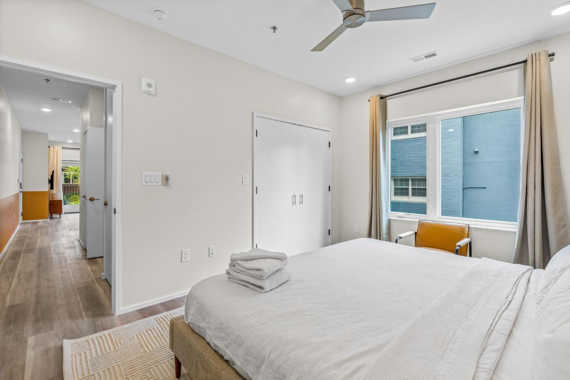 Apartment Winton Flats By Milapad Atlanta