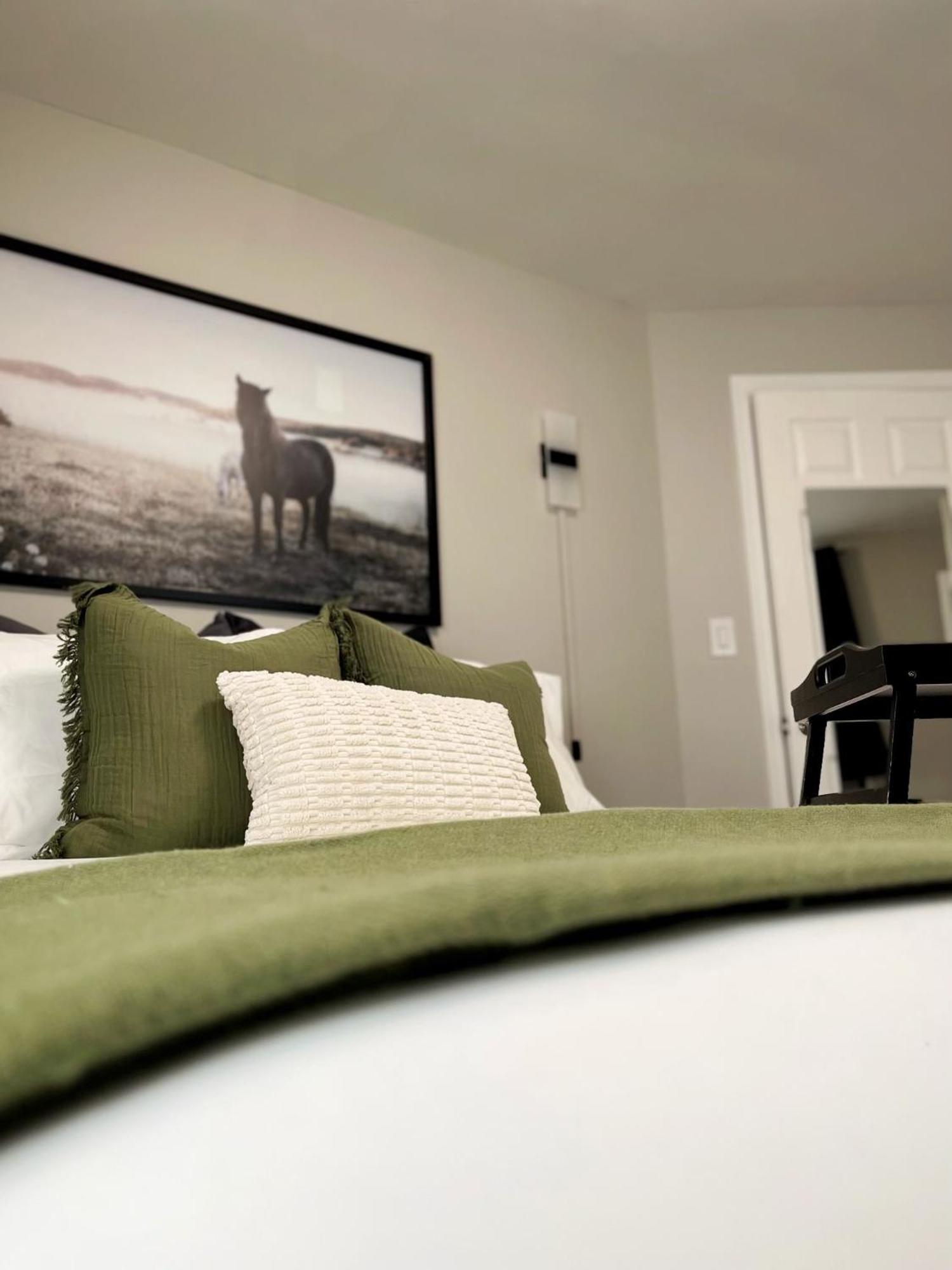 *new* The Cozy Haven, 5 Minutes To Atl Airport * Atlanta
