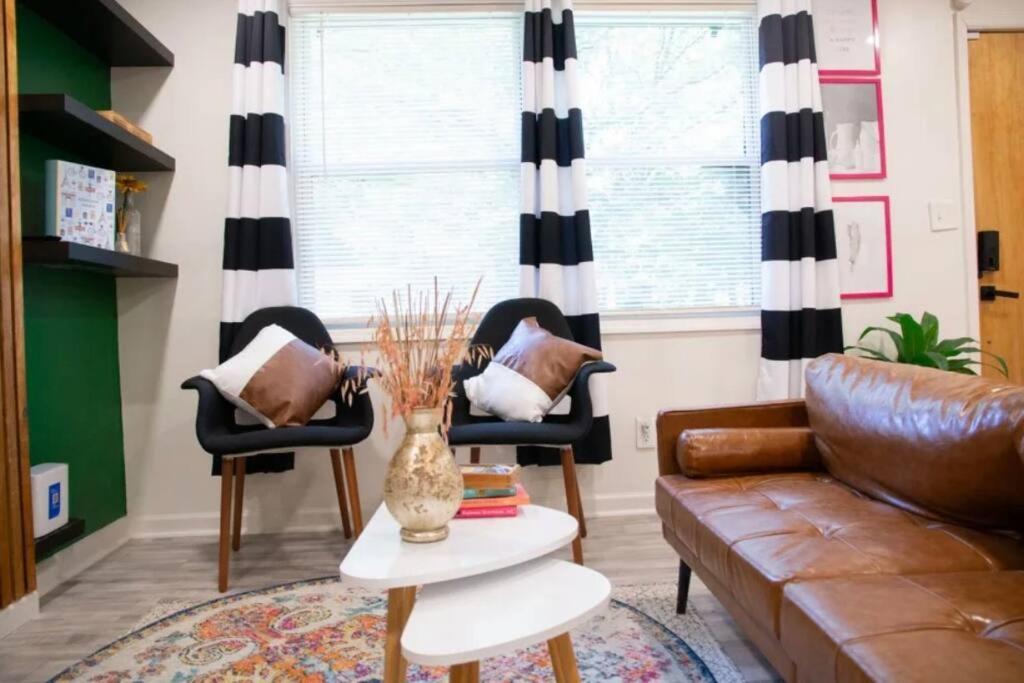 Cozy 15 Min From Airport And Downtown Holiday home