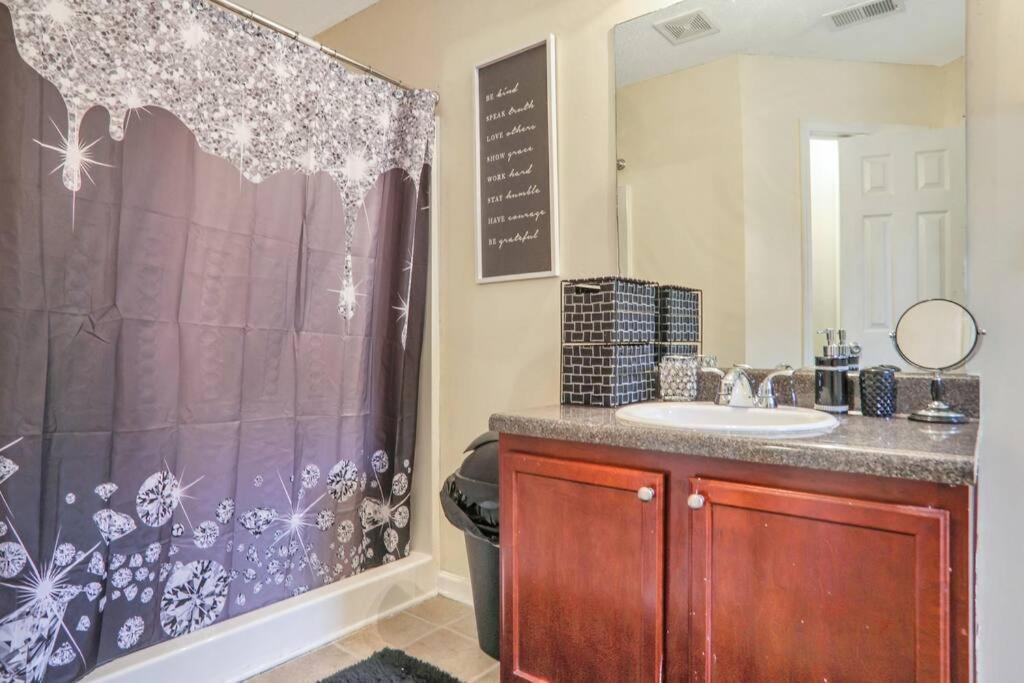 Modern Oasis For Family Escape ! Villa Atlanta