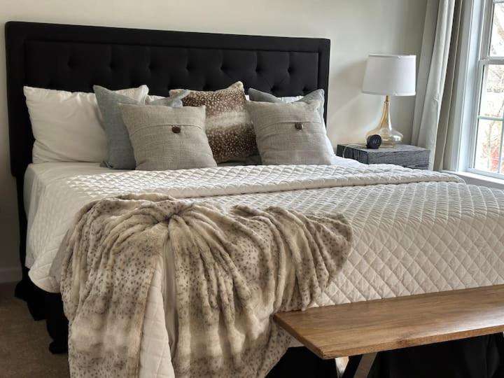 Vine - Duplex - 3 Mins From Gwcc & Mercedes- Benz Stadium *