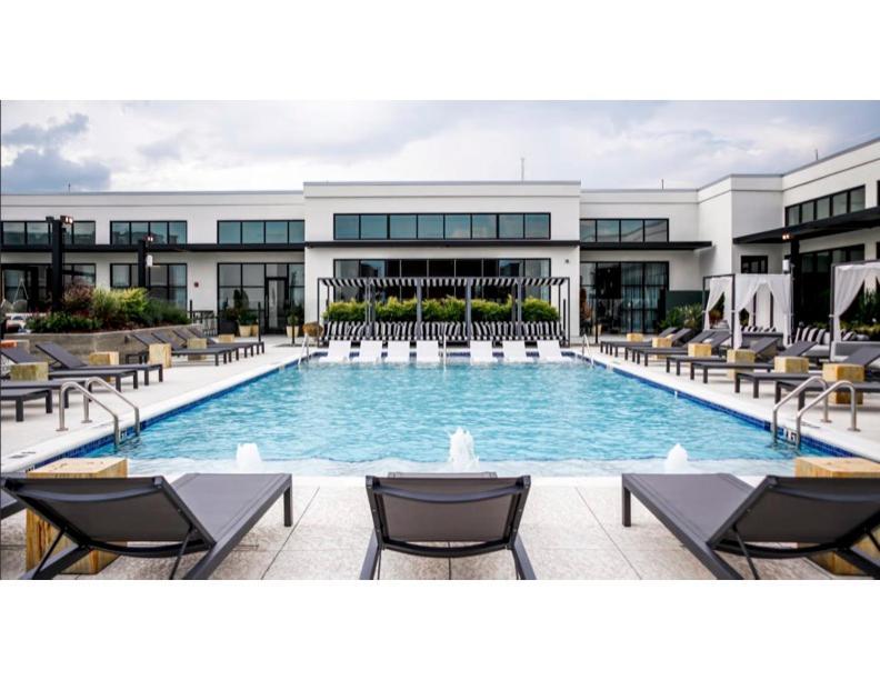 At The Interlock Lux Escape * Atlanta